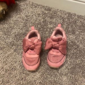 Pink tennis shoes